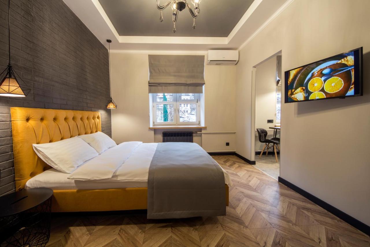 Idea Design Apart-Hotel Prorizna Kiev Ngoại thất bức ảnh