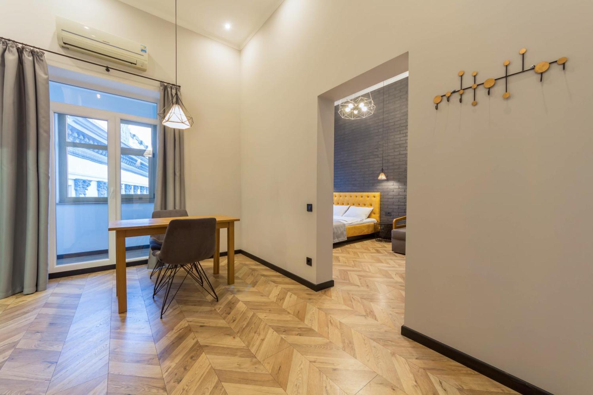 Idea Design Apart-Hotel Prorizna Kiev Ngoại thất bức ảnh